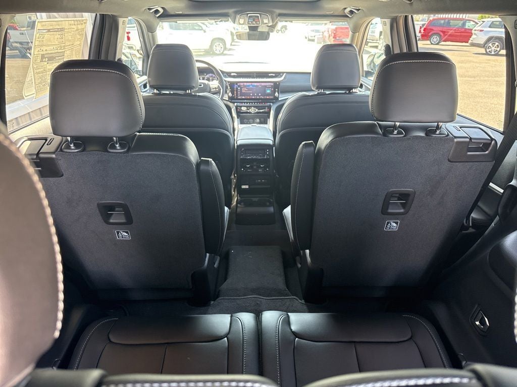 2026 Jeep Grand Cherokee GRAND CHEROKEE L LIMITED 4X4