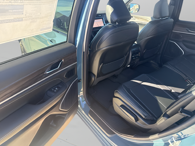 2027 Jeep Grand Cherokee GRAND CHEROKEE L LIMITED RESERVE 4X4