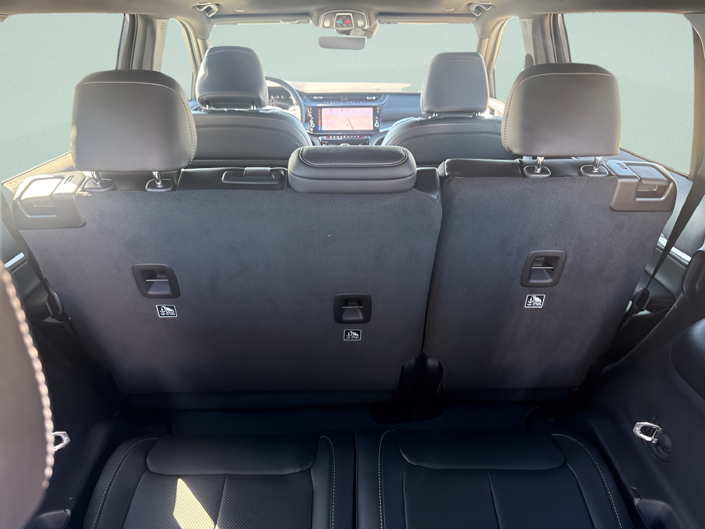 2027 Jeep Grand Cherokee GRAND CHEROKEE L LIMITED RESERVE 4X4