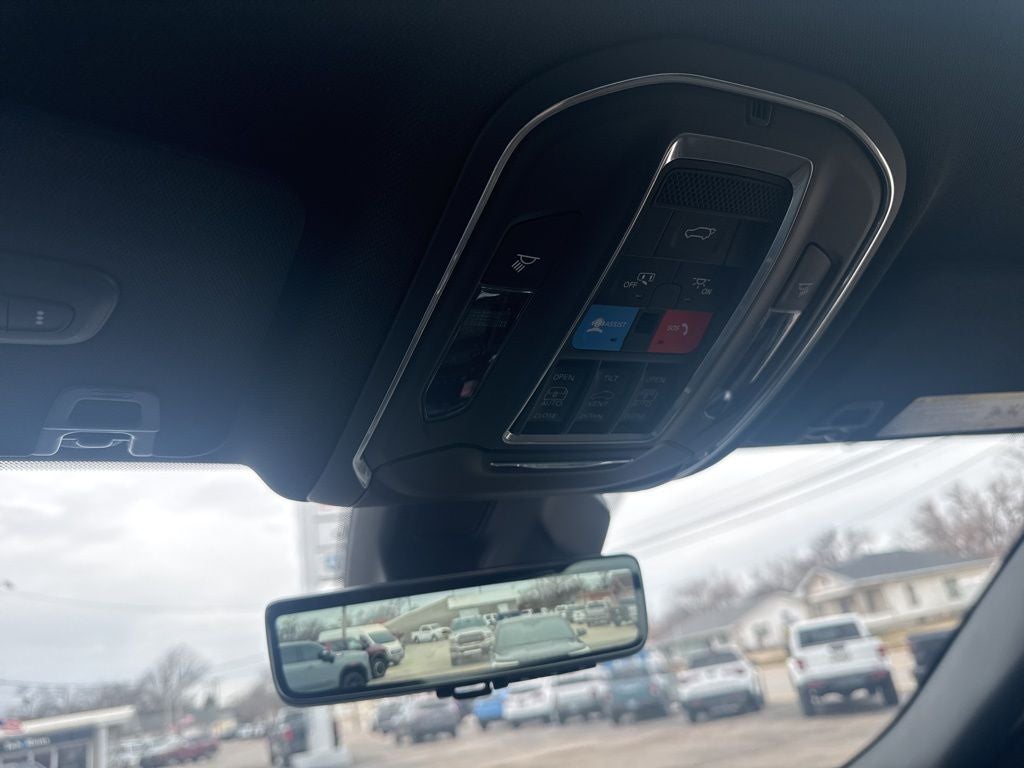 2026 Jeep Grand Cherokee GRAND CHEROKEE L LIMITED RESERVE 4X4