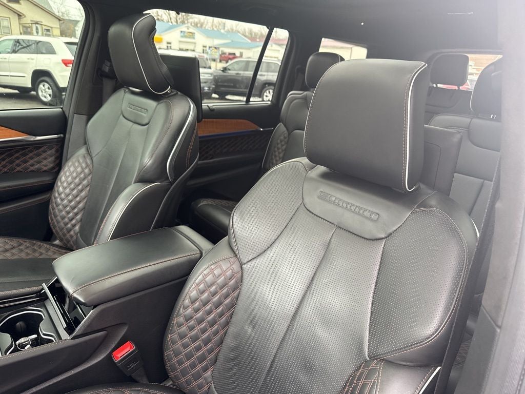 2023 Jeep Grand Cherokee L Summit Reserve 4x4