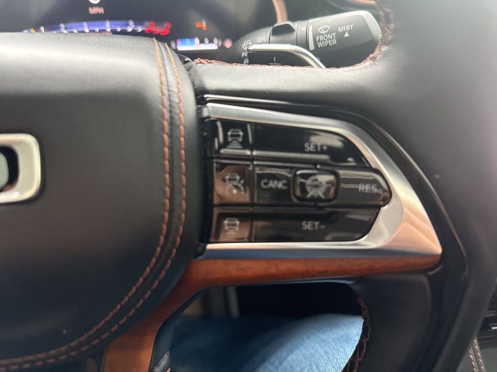 2023 Jeep Grand Cherokee L Summit Reserve 4x4