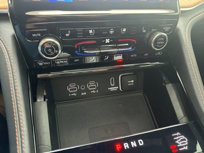 2023 Jeep Grand Cherokee L Summit Reserve 4x4