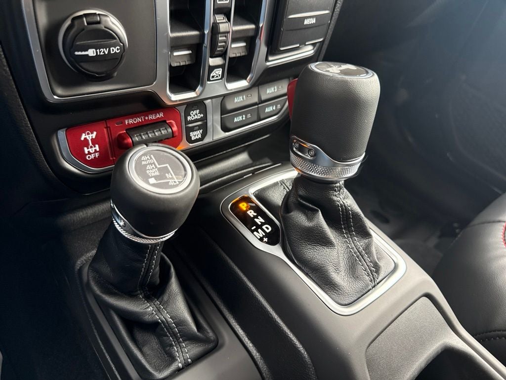2026 Jeep Wrangler WRANGLER 4-DOOR MOAB 392