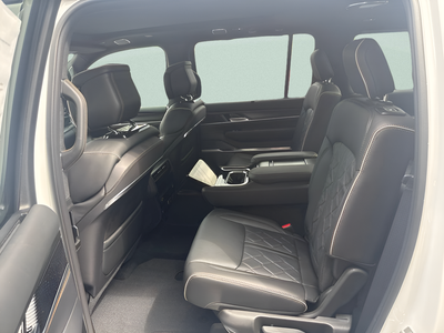 2026 Jeep Grand Wagoneer L GRAND WAGONEER L SUMMIT RESERVE 4X4
