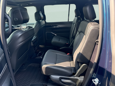 2026 Jeep Grand Wagoneer GRAND WAGONEER LIMITED RESERVE 4X4