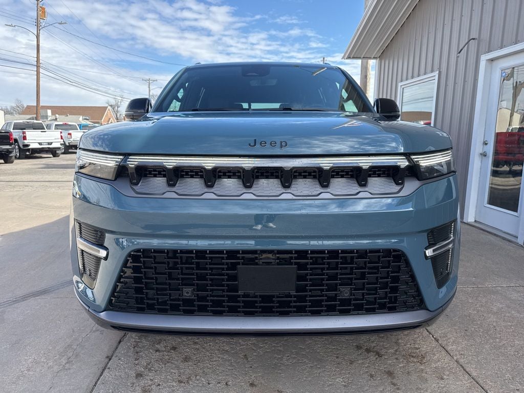 2026 Jeep Grand Wagoneer GRAND WAGONEER LIMITED ALTITUDE 4X4