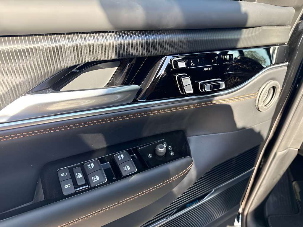 2026 Jeep Grand Wagoneer GRAND WAGONEER SUMMIT RESERVE 4X4