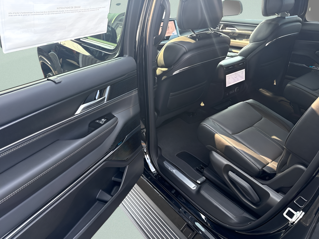 2026 Jeep Grand Wagoneer GRAND WAGONEER SUMMIT OBSIDIAN 4X4
