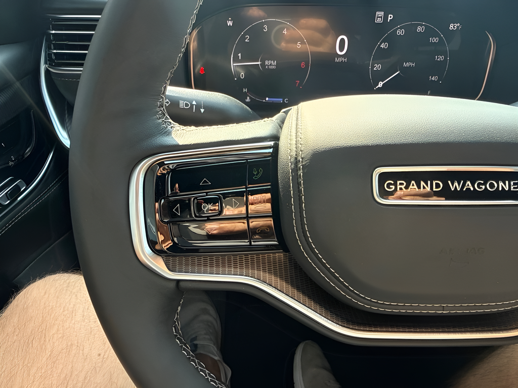 2026 Jeep Grand Wagoneer GRAND WAGONEER SUMMIT OBSIDIAN 4X4