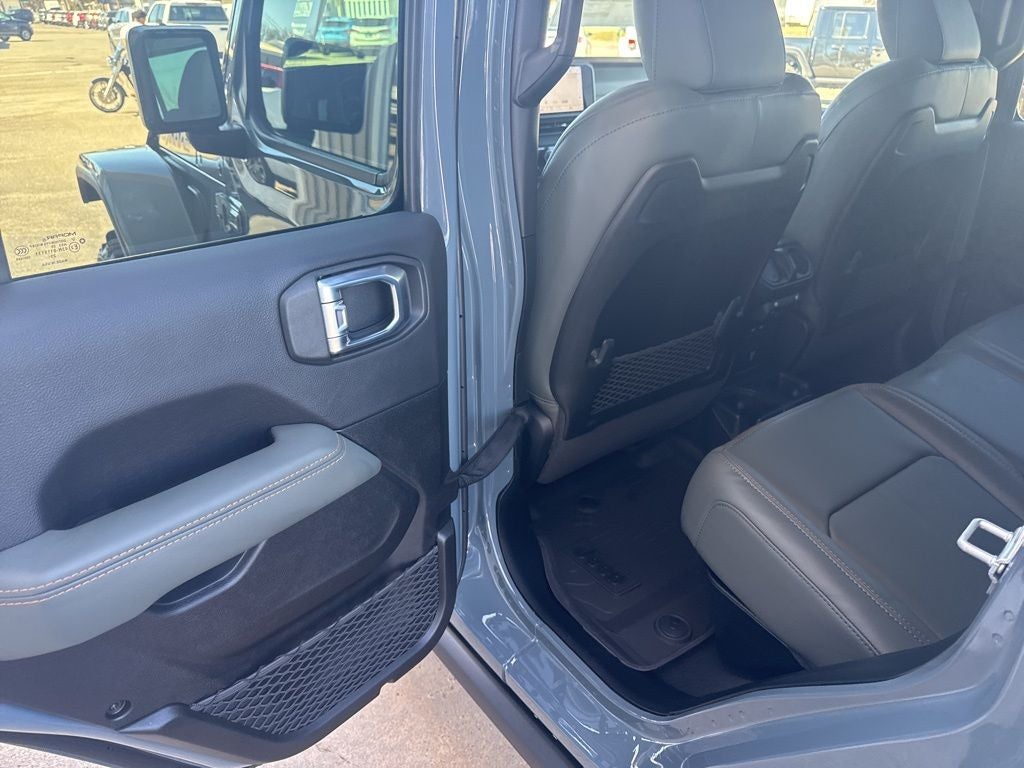 2026 Jeep Gladiator GLADIATOR MOJAVE X 4X4