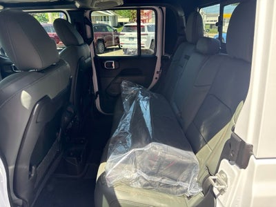 2026 Jeep Gladiator GLADIATOR MOJAVE X 4X4