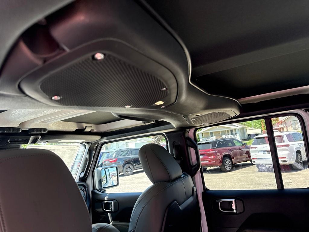 2026 Jeep Gladiator GLADIATOR MOJAVE X 4X4