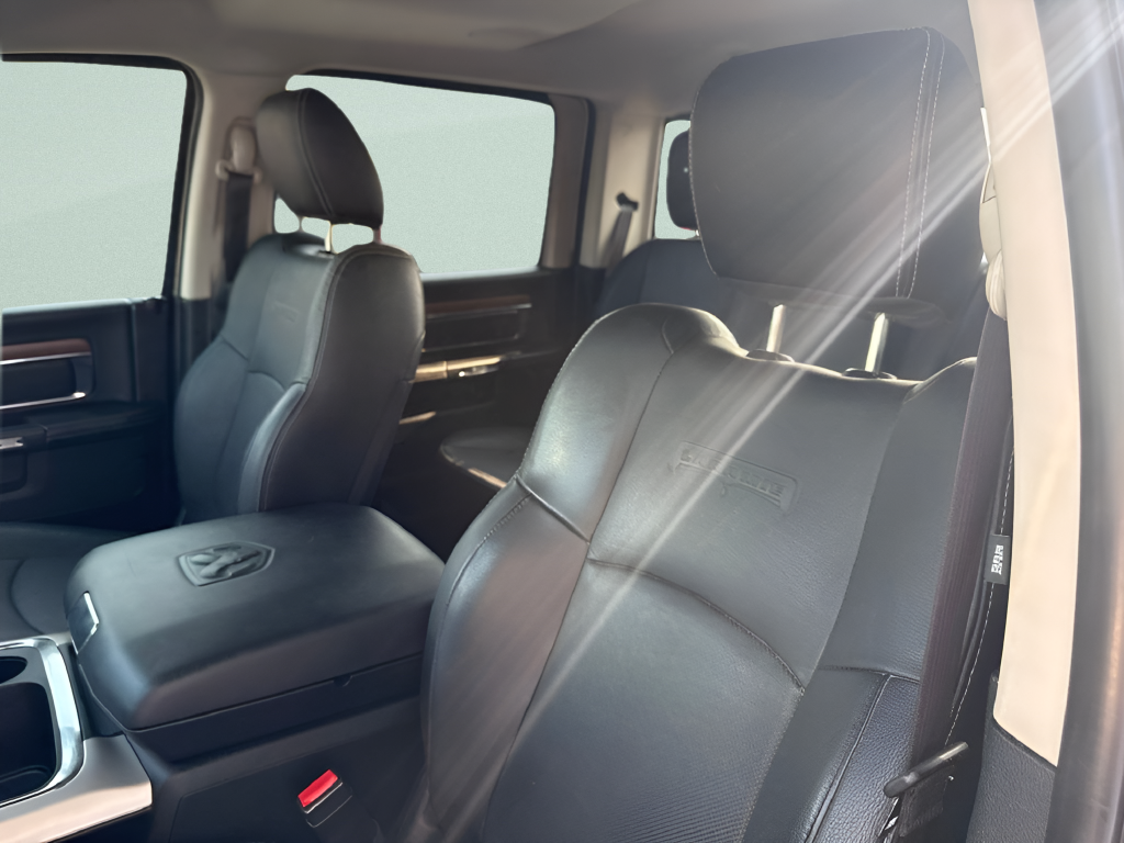2017 RAM Ram 1500 Laramie Crew Cab 4x4 5'7' Box