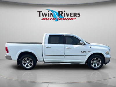 2017 RAM Ram 1500 Laramie Crew Cab 4x4 5'7' Box