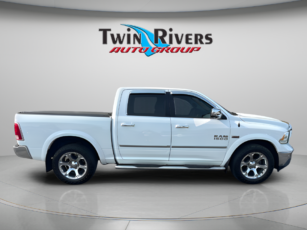2017 RAM Ram 1500 Laramie Crew Cab 4x4 5'7' Box