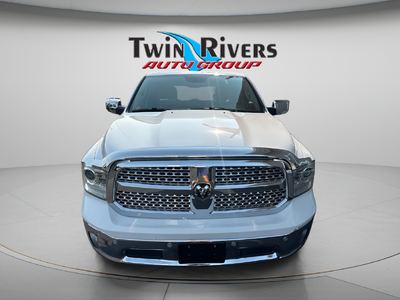 2017 RAM Ram 1500 Laramie Crew Cab 4x4 5'7' Box