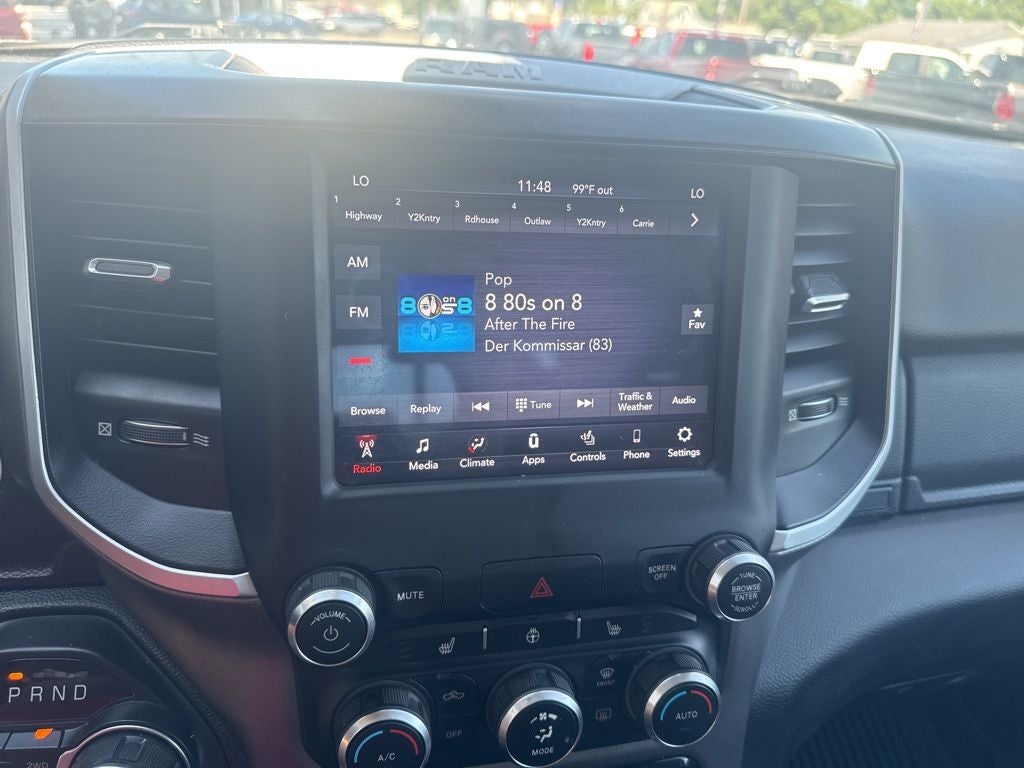 2020 RAM 1500 Big Horn Crew Cab 4x4 5'7' Box