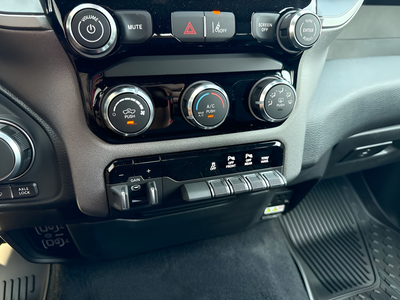 2026 RAM Ram 1500 RAM 1500 WARLOCK CREW CAB 4X4 5'7' BOX