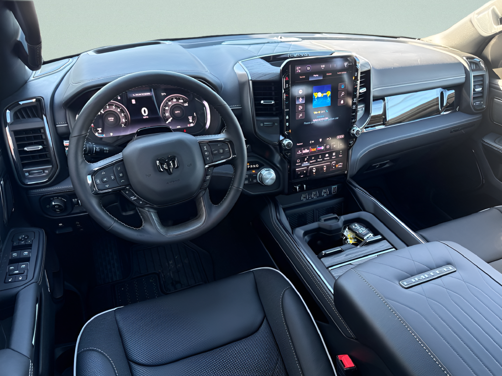 2027 RAM Ram 1500 RAM 1500 LIMITED CREW CAB 4X4 5'7' BOX