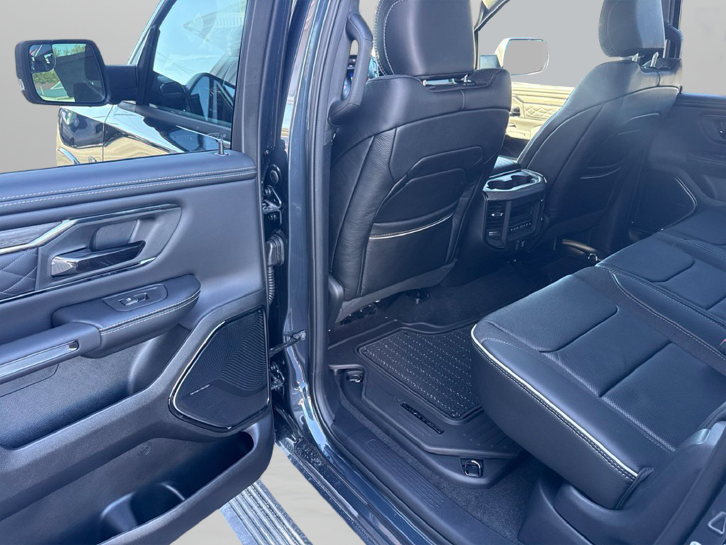 2027 RAM Ram 1500 RAM 1500 LIMITED CREW CAB 4X4 5'7' BOX