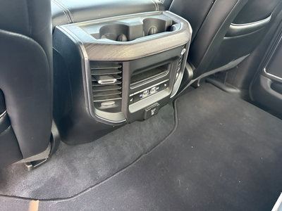 2025 RAM 1500 Laramie Crew Cab 4x4 5'7' Box