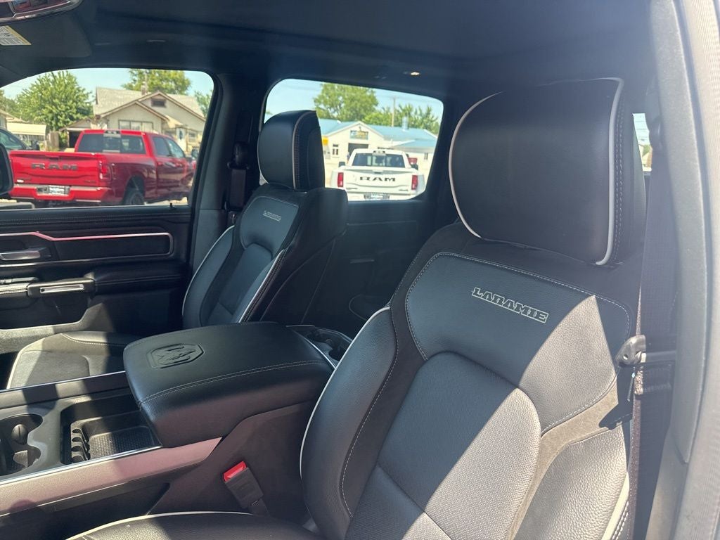 2025 RAM 1500 Laramie Crew Cab 4x4 5'7' Box