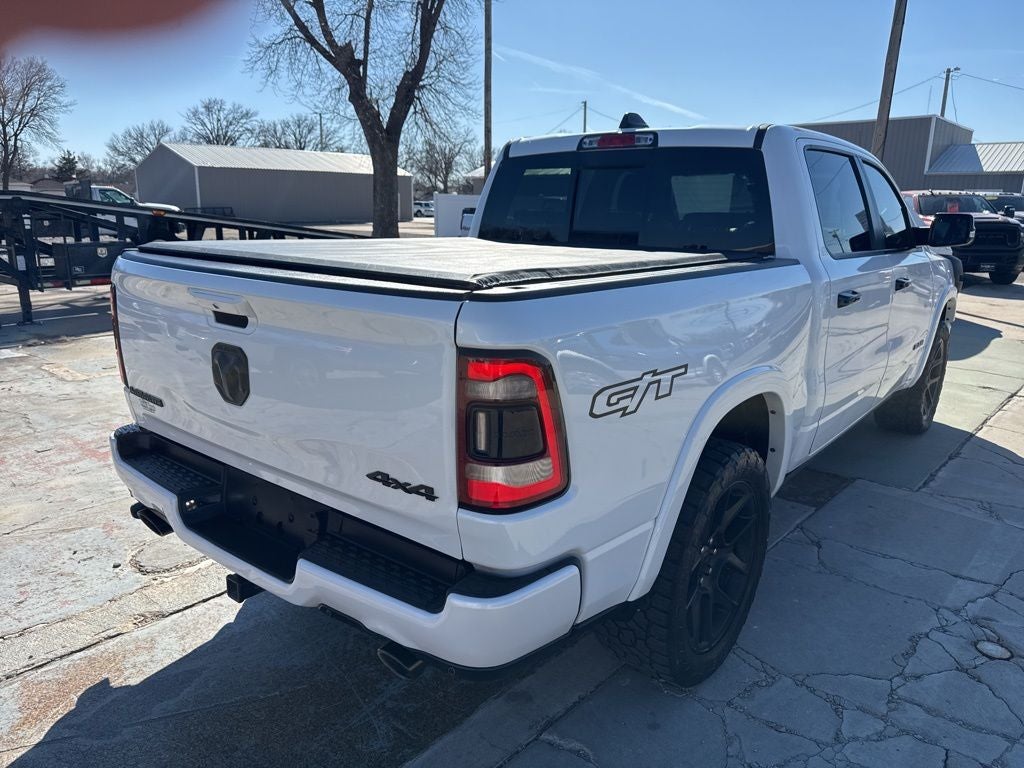 2022 RAM 1500 Laramie Crew Cab 4x4 5'7' Box