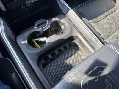 2021 RAM 1500 Laramie Crew Cab 4x4 5'7' Box