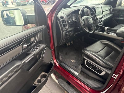2022 RAM 1500 Laramie Crew Cab 4x4 5'7' Box