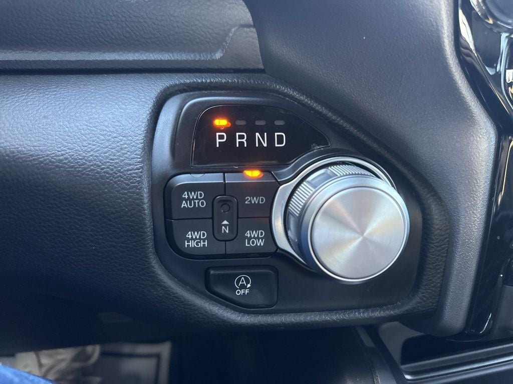 2023 RAM 1500 Laramie Crew Cab 4x4 5'7' Box