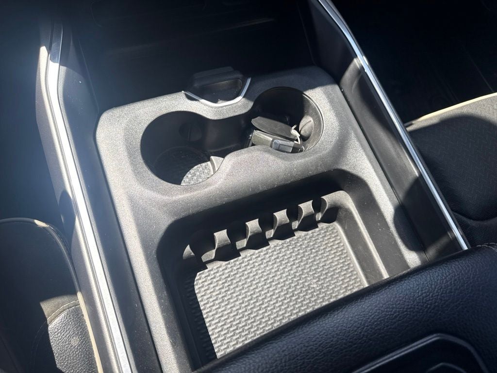 2021 RAM 1500 Laramie Crew Cab 4x4 5'7' Box