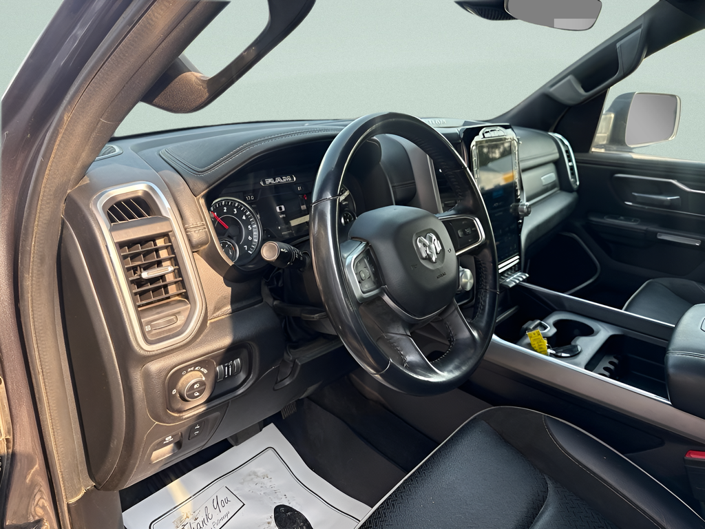 2023 RAM 1500 Laramie Crew Cab 4x4 5'7' Box