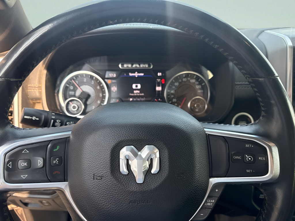 2023 RAM 1500 Laramie Crew Cab 4x4 5'7' Box
