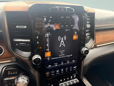 2020 RAM 1500 Laramie Longhorn Crew Cab 4x4 5'7' Box