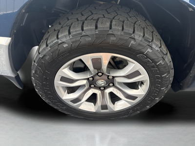 2020 RAM 1500 Laramie Longhorn Crew Cab 4x4 5'7' Box