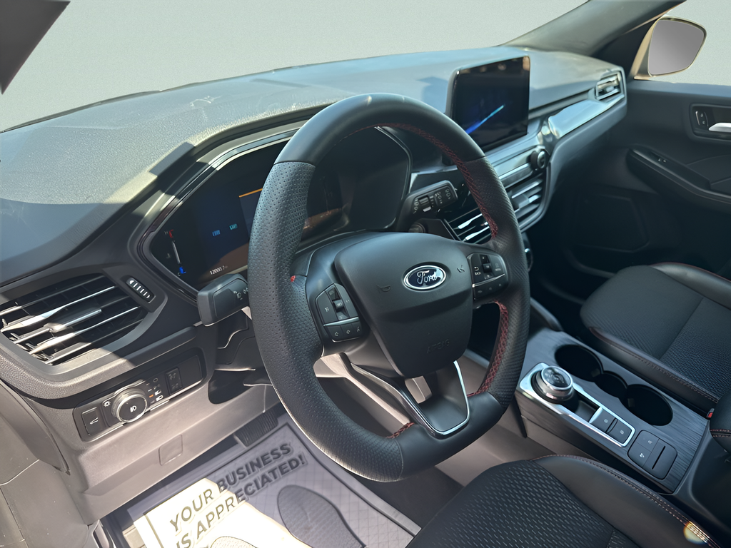 2025 Ford Escape ST-Line Select - Photo 10