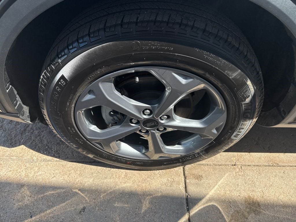 2025 Ford Escape ST-Line Select