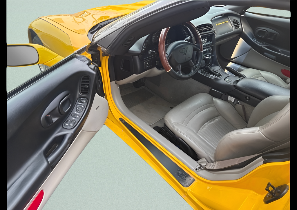 2004 Chevrolet Corvette Base