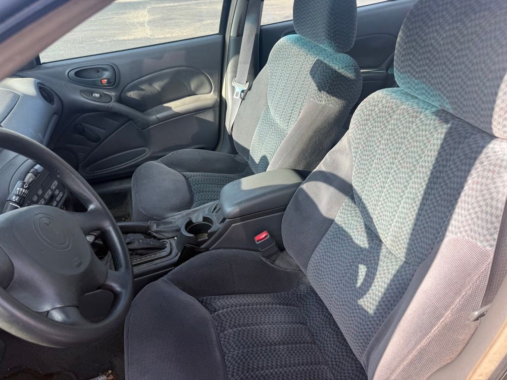 2001 Pontiac Grand Am SE