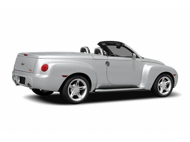2004 Chevrolet SSR Base