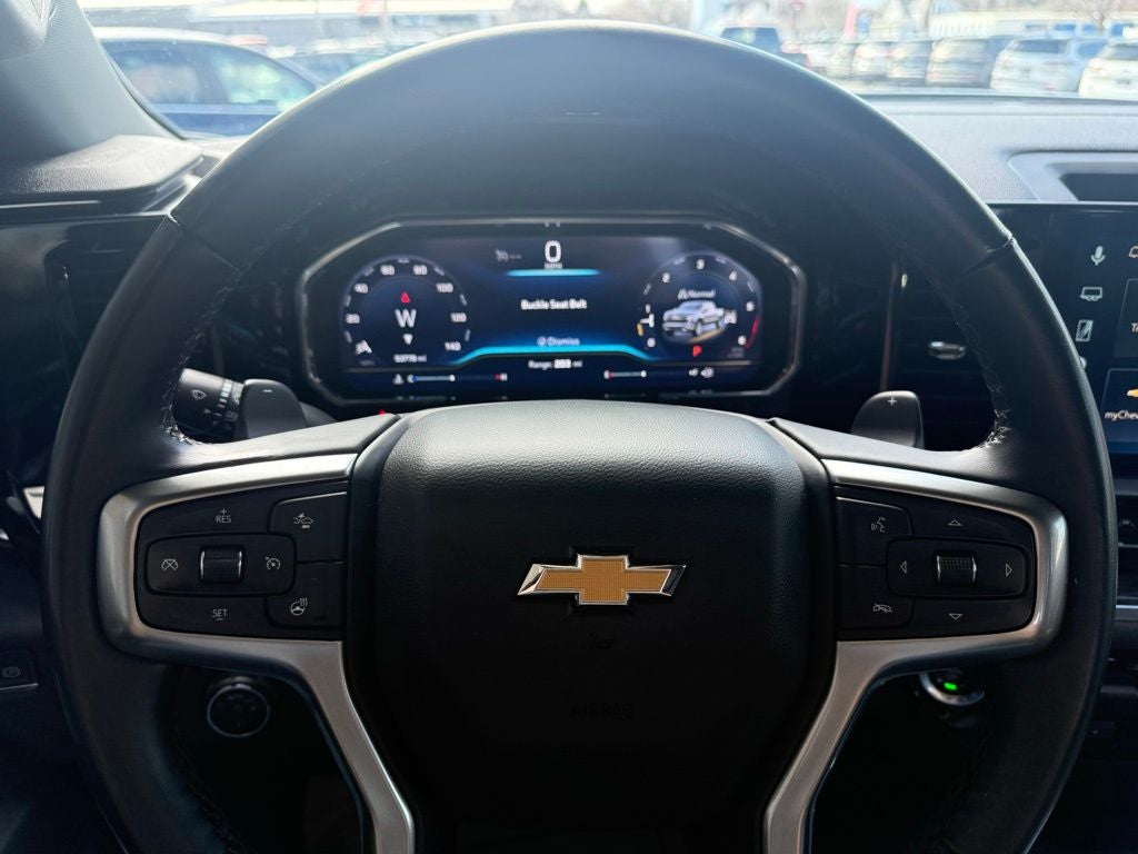 2023 Chevrolet Silverado 1500 4WD Crew Cab Short Bed LTZ