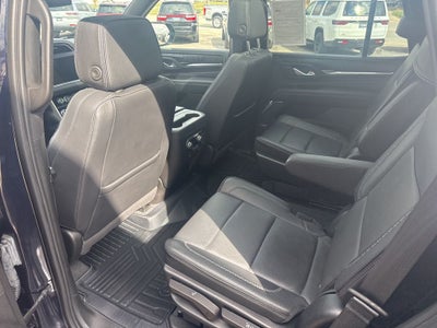 2023 GMC Yukon 4WD Denali