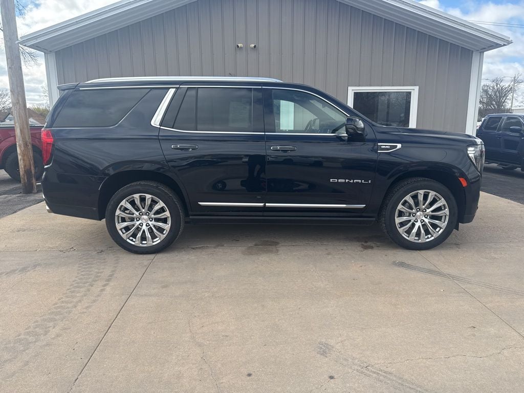 2023 GMC Yukon 4WD Denali