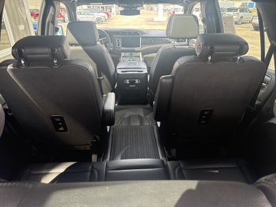 2023 GMC Yukon 4WD Denali