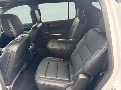 2026 Chevrolet Traverse AWD LT