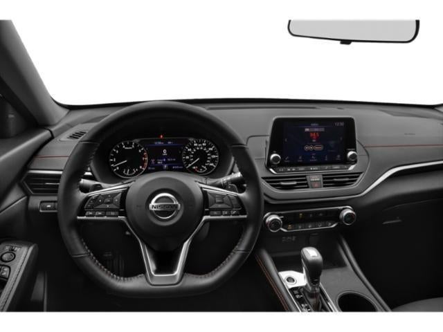 2021 Nissan Altima SR FWD