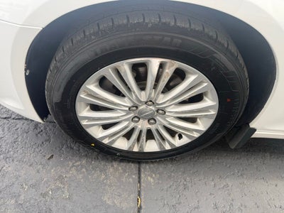 2013 Chrysler 300 Motown