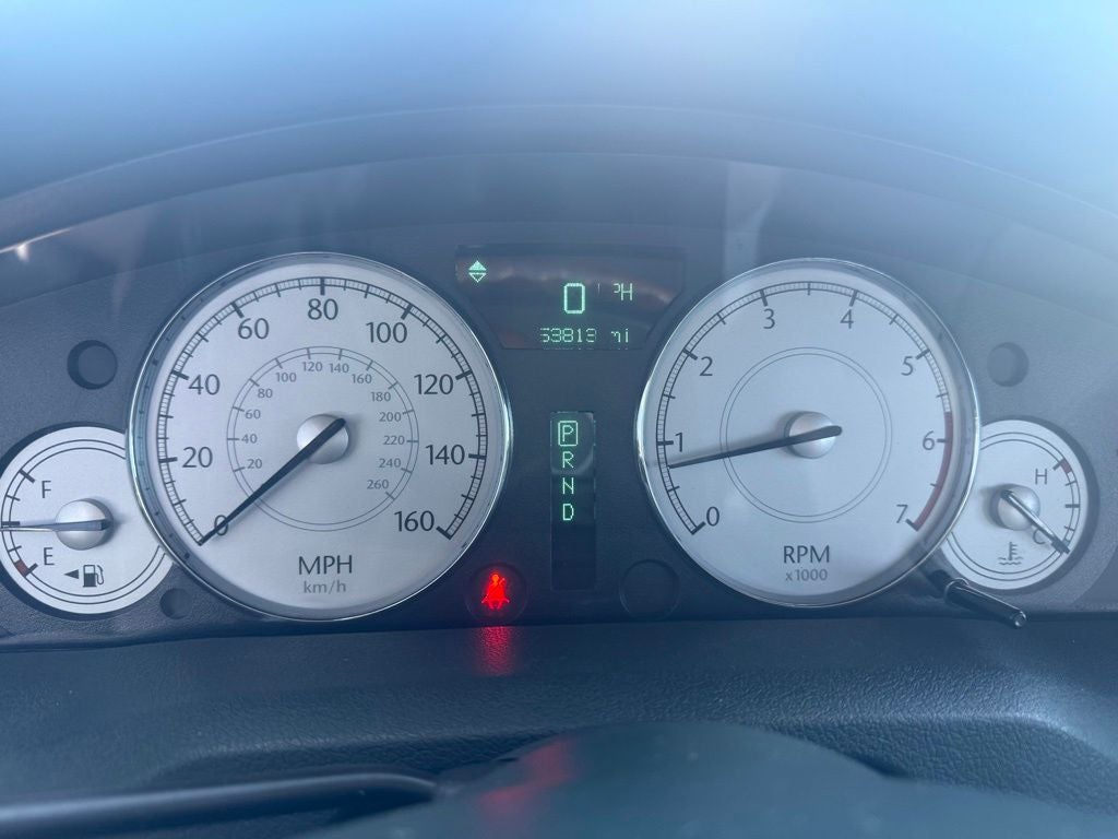 2005 Chrysler 300C Base