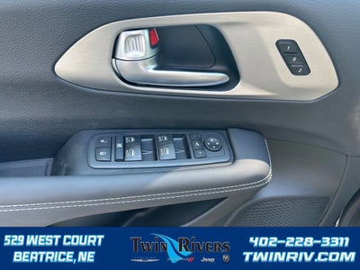 2024 Chrysler Pacifica PACIFICA LIMITED